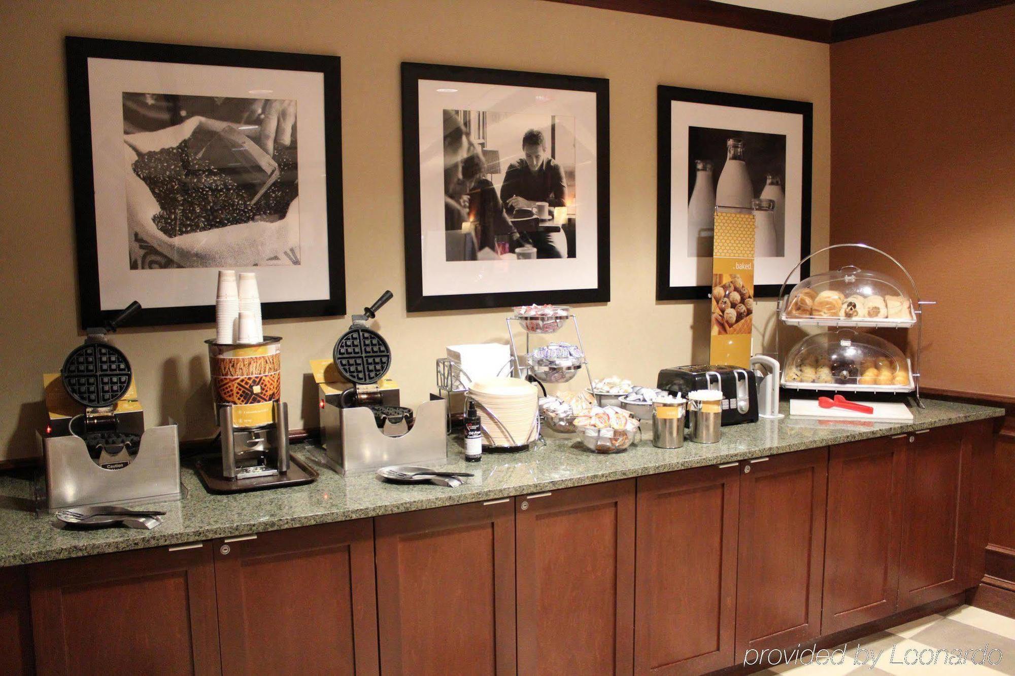 Hampton Inn Long Island-Brookhaven Farmingville Екстериор снимка